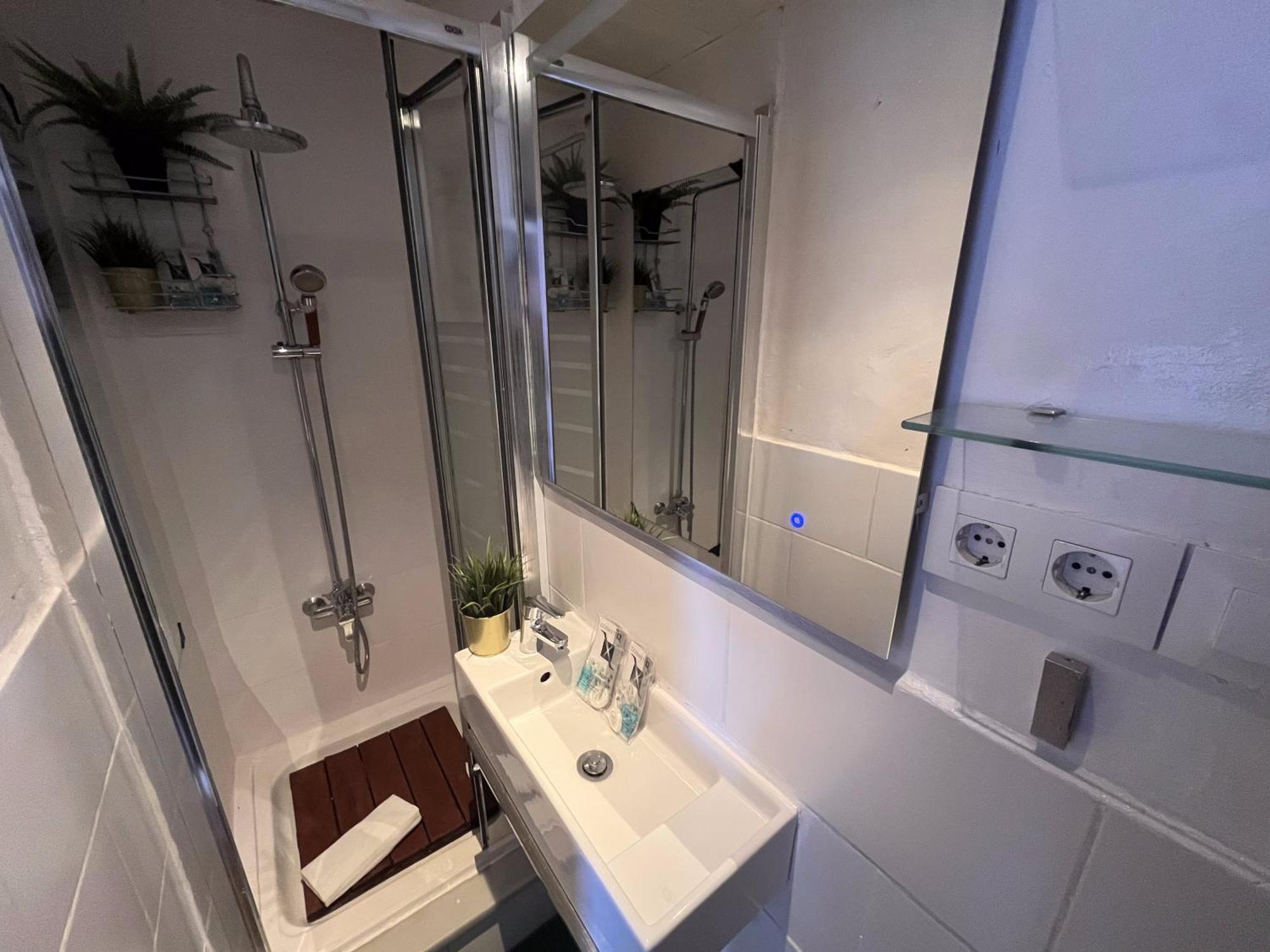 Diagonal Mar 2Bd 2Bth Self Check In Apartment Barcelona Exterior photo